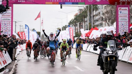 Tour Of Antalya Korkuteli etabını Matteo Moschetti kazandı