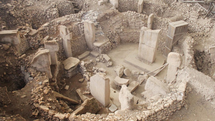 Stonehenge’den, piramitlerden daha eski... Göbeklitepe’nin sırrını Londra’da anlattı