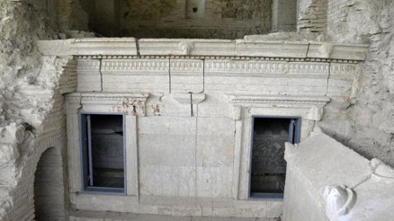 2 bin yıllık Medusa ve Okeanus özel izinle ziyaret ediliyor