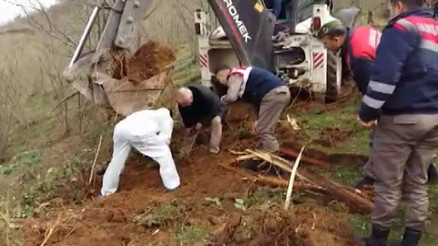 Korkunç olay... Cinayetin içinden bir günlük bebek cinayeti çıktı Korkunç olay... Cinayetin içinden bir günlük bebek cinayeti çıktı