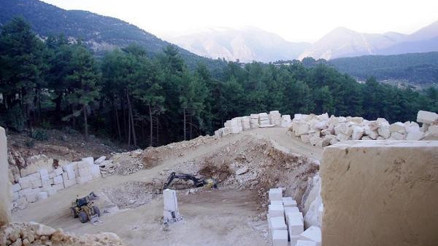 Öldürülen çiftin kapattırdığı mermer ocağı için yeni başvuru