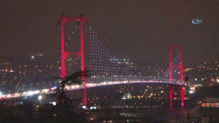 İstanbul karanlığa büründü