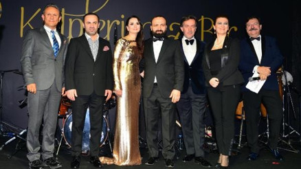 Çocuklar için bir araya geldiler