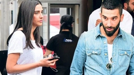 Tek eşliliğe inanmıyorum aldatılmayı her türlü kabul ederim Eliz Sakuçoğlu’nun korkunç 90’lar kokan açıklamaları