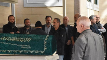 Merdiven korkuluklarına düşerek hayatını kaybeden Umut son yolculuğuna uğurlandı
