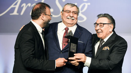 22. Aydın Doğan Ödülü bağlamanın efendisine