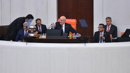 Meclis 23 Nisan oturumunda gergin anlar (2)