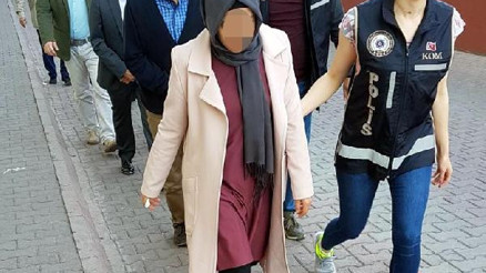 Kayseride FETÖden gözaltına alınan 5 kişi adliyede