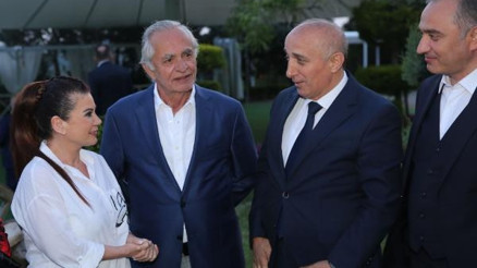 Karadenizli şarkıcıların Erdoğanla vekil adayı görüşmesi