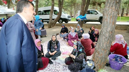 Bahar şenliklerine 4 bin 500 kişi katıldı