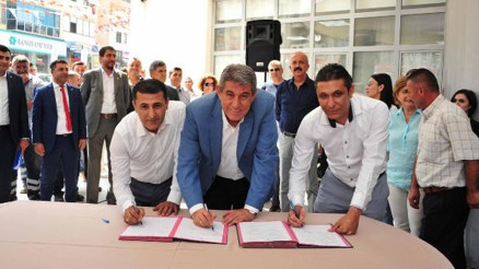 Balçova Belediyesinde 1 Mayıs ikramiyesi dağıtıldı