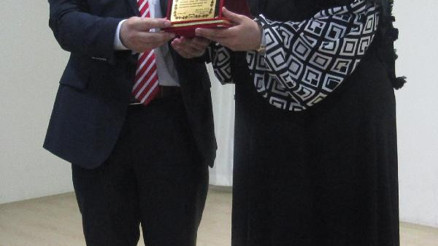 Şair İkbal Gürpınar’dan öğrencilere şiir söyleyişi