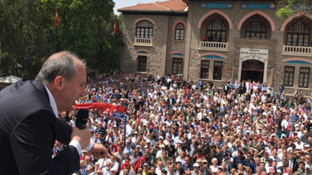Muharrem İnce 1. Meclisin önünde konuştu