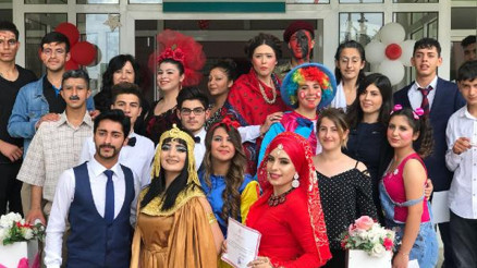 Geleceğin kuaförleri makyaj tekniklerini konuşturdu