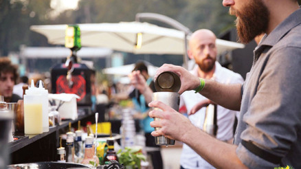 Her parkta bir festival