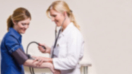 Alman doktor artık mülteci muayene etmiyor Alman doktor artık mülteci muayene etmiyor