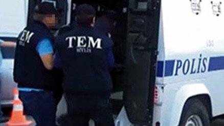 Hâkim rüşvet alan polise sert çıktı: Bize vicdan mı yaptıracaksın