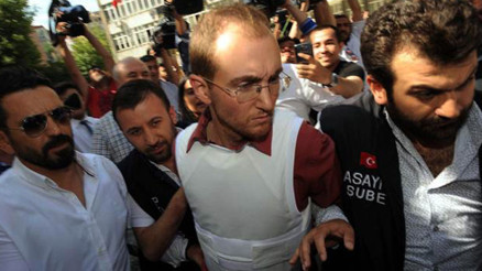 Atalay Filiz davasında belgelerin kandırma kabiliyeti için Adli Tıp Kurumundan rapor alınacak
