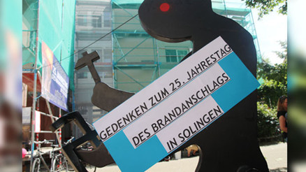 Solingen kurbanları, ‘Hülya Meydanı’nda anıldı