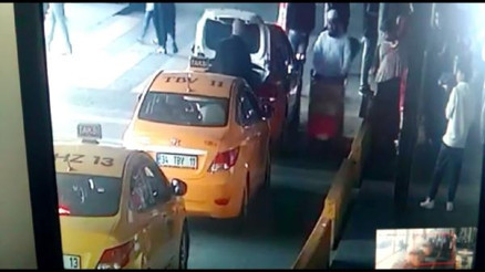 Bagaj arabasında unutulan para dolu çantayla kayıplara karıştı
