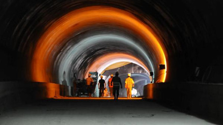 Narlıdere metrosunun temeli atılıyor