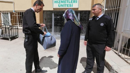 Hastanede kaçırılan bebeği kurtarma tatbikatı