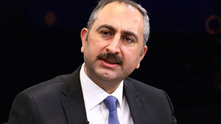 Adalet Bakanı Gül’den FETÖ davaları ile ilgili flaş açıklama