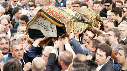 Törene katılanlar cami avlusuna sığmadı