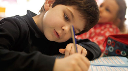 Milyonlarca öğrenciyi ilgilendiren flaş ev ödevi açıklaması Milyonlarca öğrenciyi ilgilendiren flaş ev ödevi açıklaması