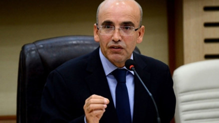 Mehmet Şimşekten dolarla ilgili ilk yorum
