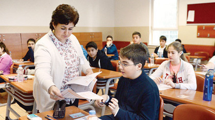 Matematikte 83 öğrenci tam yaptı Matematikte 83 öğrenci tam yaptı