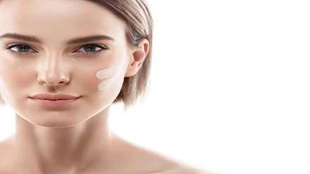 Herkesin Yaptığı 5 Makyaj Hatası Herkesin Yaptığı 5 Makyaj Hatası