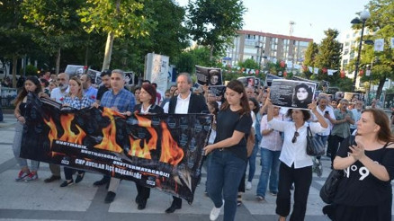 Sivas olaylarında ölenler Avcılarda anıldı