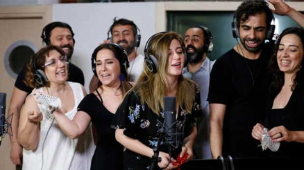 “Lorke Lorke” performansı