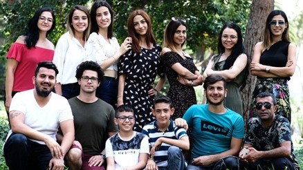 28 Aydır sessiz dostları besleyen dostlar