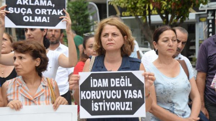 Mersinde cinsel istismara karşı ortak bildiri