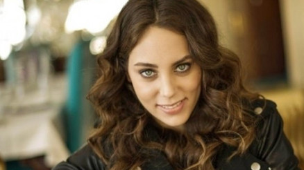 Öykü Karayel kimdir