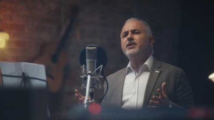 Duygulandıran klip