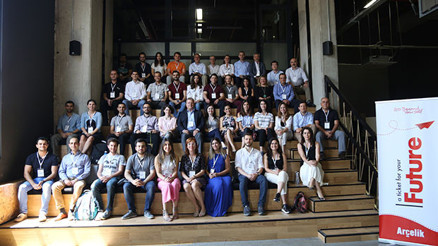 Yurtdışındaki öğrenciye ‘gelecek’ bileti