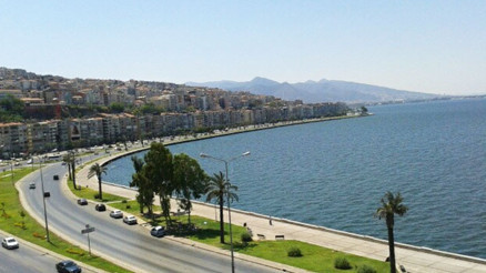 Yaz tatilinde rotasını İzmire çevirenlere özel mekan önerileri