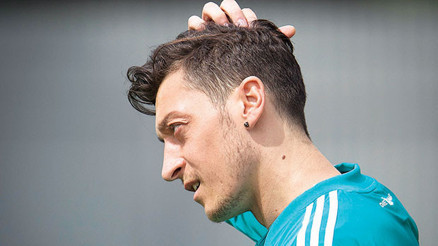 Dünyayı sarsan sözler Irkçılık var. Kazanınca Alman, kaybedince göçmenim