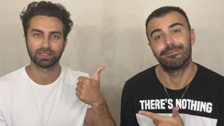 Ünlülerin makyaj artistinden yeni şarkı