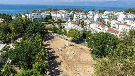 Örnekköy Parkı yenileniyor