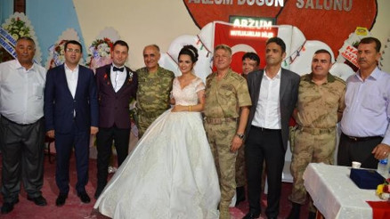 Gazi astsubaya görkemli düğün