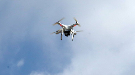 Kaçak elektrik kullanımı drone ile havadan tespit ediliyor Kaçak elektrik kullanımı drone ile havadan tespit ediliyor