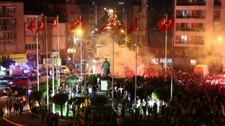 Alkışlar Akhisarspora