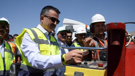 Hasankeyfte tarihi Artuklu Hamamı taşınıyor (2)