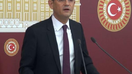 Özgür Özel: CHP bu sıkıntılı süreçten güçlü bir şekilde çıkacaktır