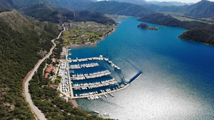 İsteyene kamp ateşi, isteyene butik otel