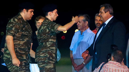 Tutuklu Yunan askerlerin serbest bırakılmasından sonra Yunan Bakandan flaş davet